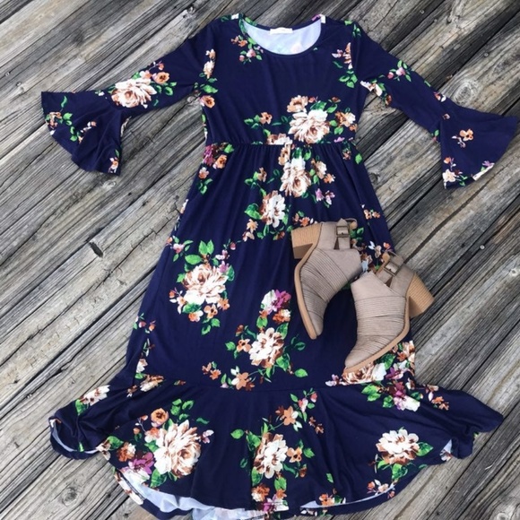 HP 4/24 CLEARANCE! Midi Dress Navy Floral Ruffles - Picture 2 of 6
